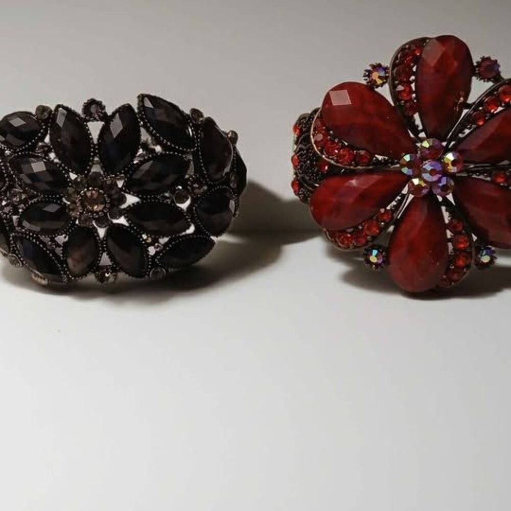 Lot of 2 Vintage Floral Cuff Bracelets